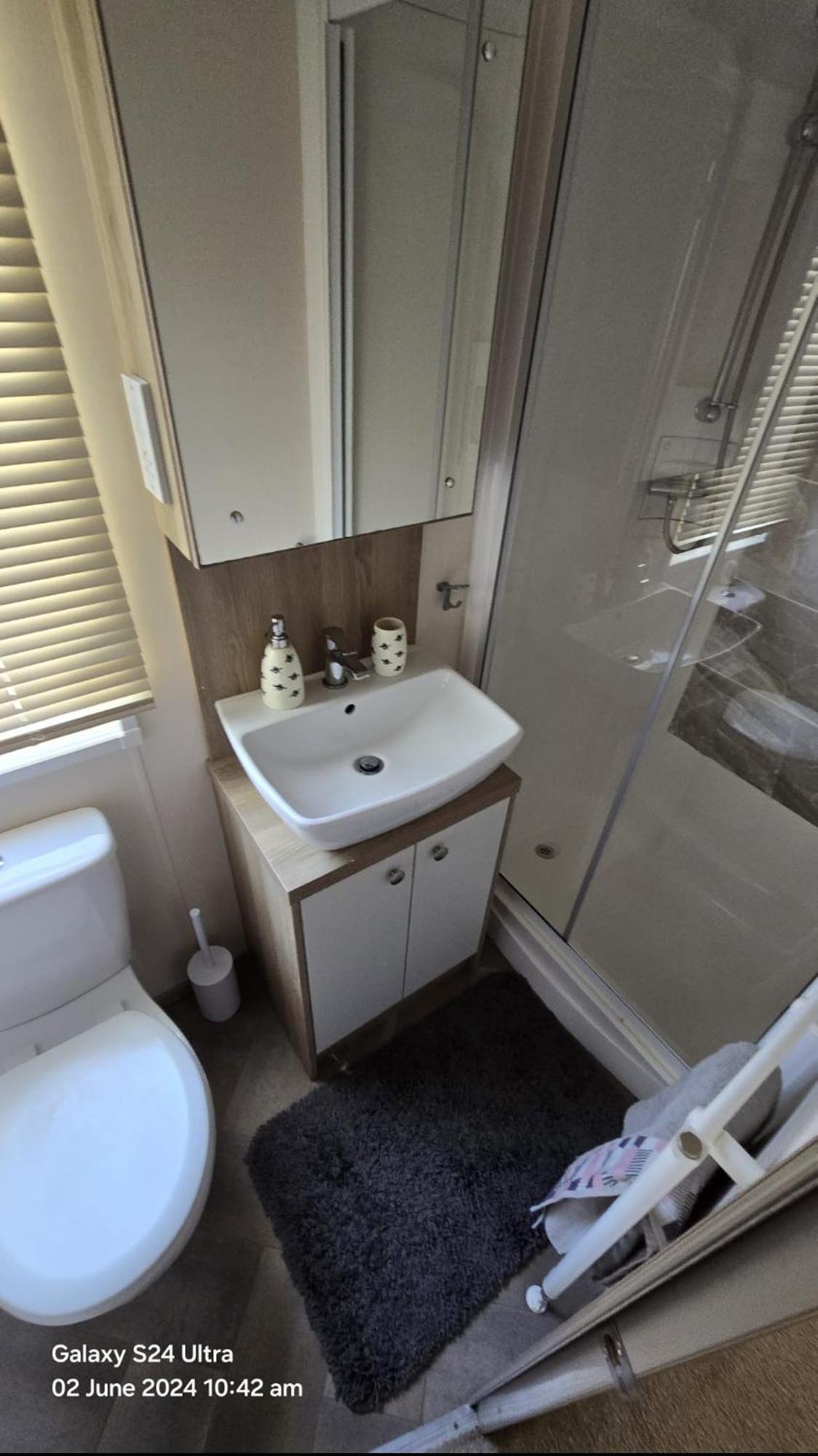Luxury Lakeside Caravan With Hottub And Private Fishing Peg, Tattershall Lakes Экстерьер фото