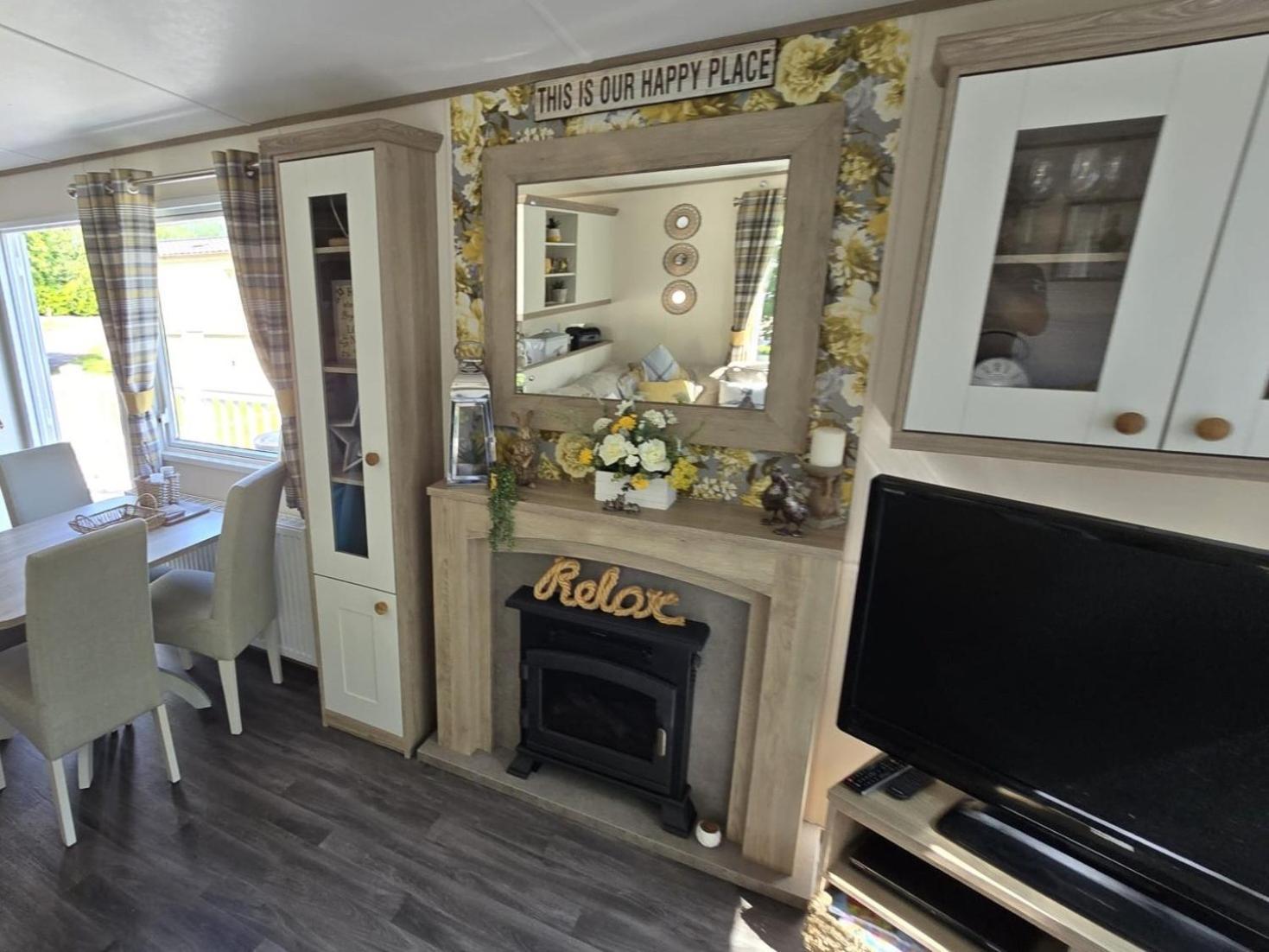 Luxury Lakeside Caravan With Hottub And Private Fishing Peg, Tattershall Lakes Экстерьер фото